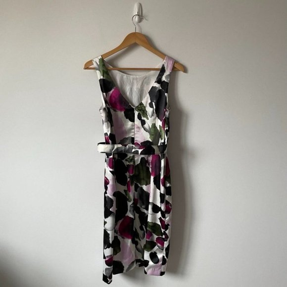 JS Collections Satin Belted Sleeveless Sheath Dress Sz 6 - Picture 4 of 8